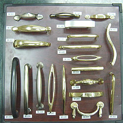 Cabinet Hardware 4